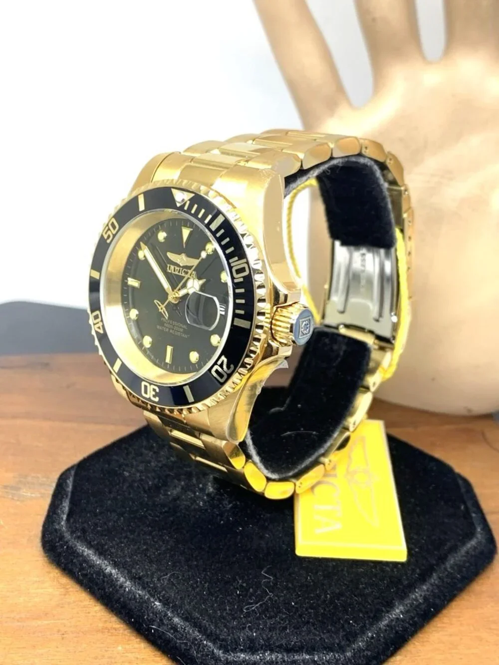 Invicta Men's Watch 26975 Pro Diver Black Dial Gold Stainless Steel Quartz 40mm